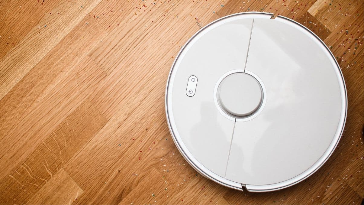 How an Auto Empty Vacuum Works and Why It Matters for Clean Homes