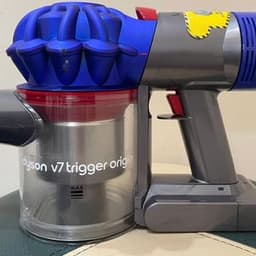 Dyson V 7: What to Know About This Cordless Vacuum Series