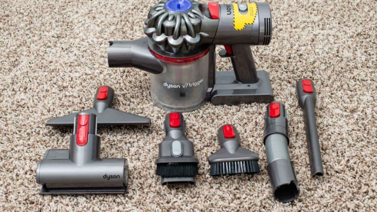 Dyson V7 Reviews – Performance, Design & Long-Term Insights