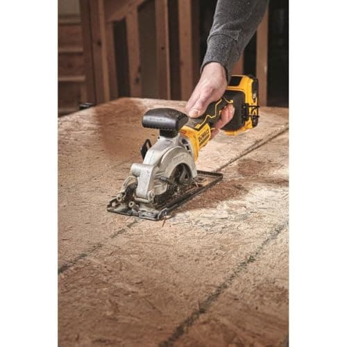 DEWALT ATOMIC 20V MAX* Circular Saw Kit, 4-1/2-Inch (DCS571P1)
