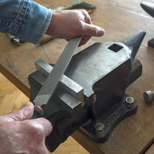 Hand Saw Sharpening Tool Feather Shaped Taper Files Tool Sharpener for Professionals File for Hand Saws Pruning Mill Taper