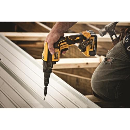 DEWALT DCF622M2 20V MAX XR Versa-ClutchTM Adjustable Torque Screw Gun