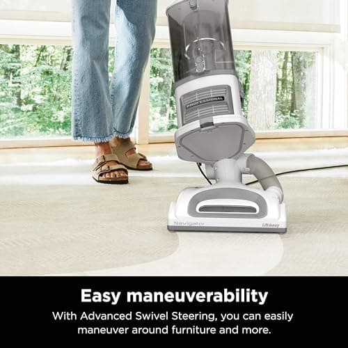 Shark | Upright Vacuum Cleaner | Navigator Lift-Away | Swivel Steering | HEPA Filter | Vacuum for Pet Hair | Crevice Tool & Dusting Brush Included | For Carpets & Hard Floors | White/Silver | NV356E