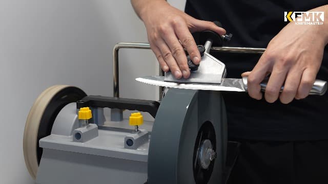 10 Inch Variable Speed Wet Sharpening System, 90-160RPM Wet Bench Grinder, Two Direction Water Cooled Wet/Dry Sharpening System for knife, Chisel, Scissor, Woodworking Tools