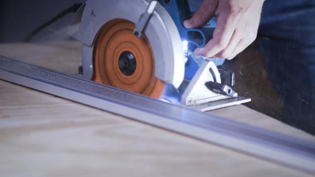 BORA 50” NGX Clamp Edge, Straight Cut Guide for Circular Saws, Easy to Use, Great for Cross-Cutting Plywood Sheets and Routing Dados, 544050