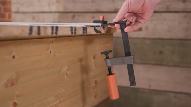 Evolution ST2800-G2 110" Circular Saw Guide Rail/Track | Universal Fit: Makita, Bosch, Festool, Triton, Metabo | 110"/9.2ft (2.8m) | Includes Self-Aligning Bars, 2x Track Clamps, Hex Key & Carry Bag