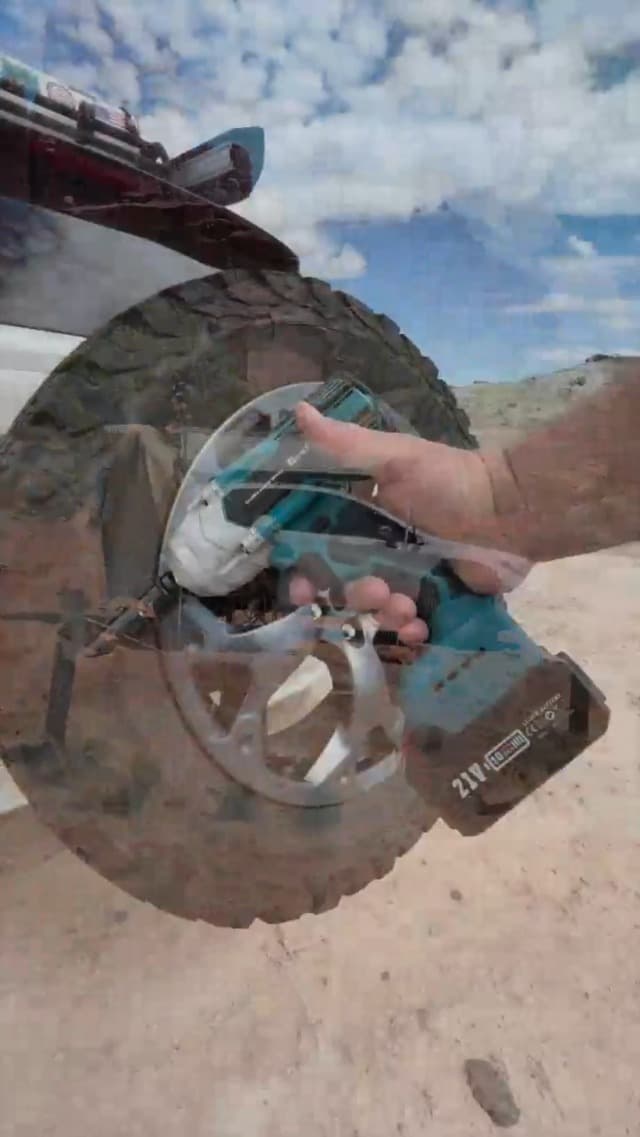 Seesii Cordless Impact Wrench 1/2 inch, High Torque 479 Ft-lbs(650Nm) Brushless Impact Gun,2500RPM w/2x4.0 Battery, 6 Sockets,8 Drill Bits, High Torque Power Impact Driver for Car Home,WH700