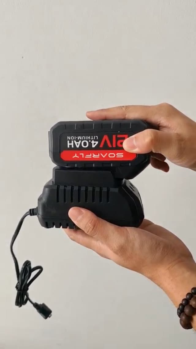 Cordless Reciprocating Saw 21V Brushless Motor with 2x4.0Ah Batteries, 3500 SPM High-Speed Cutting, 8 Premium Blades for Wood, Metal, PVC Pipe, Lightweight & Professional Power Tool