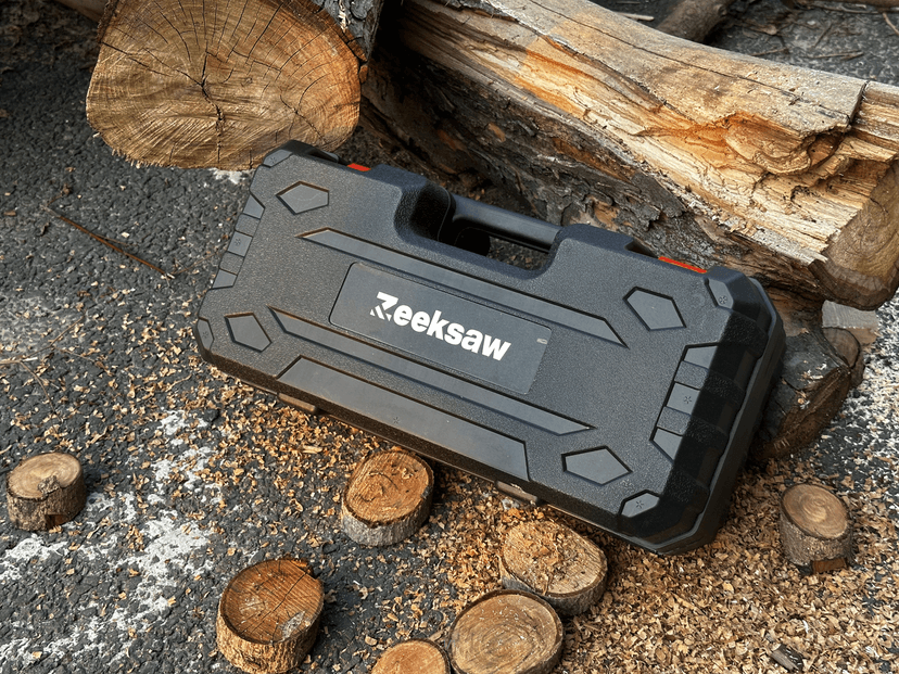 Mini Chainsaw 6 Inch Cordless, Super Handheld Chainsaw with 2x Big Batteries, Electric Mini Chain saw Battery Powered, Small Hand saws for Tree Wood - Garden Yard Time Saving Tool