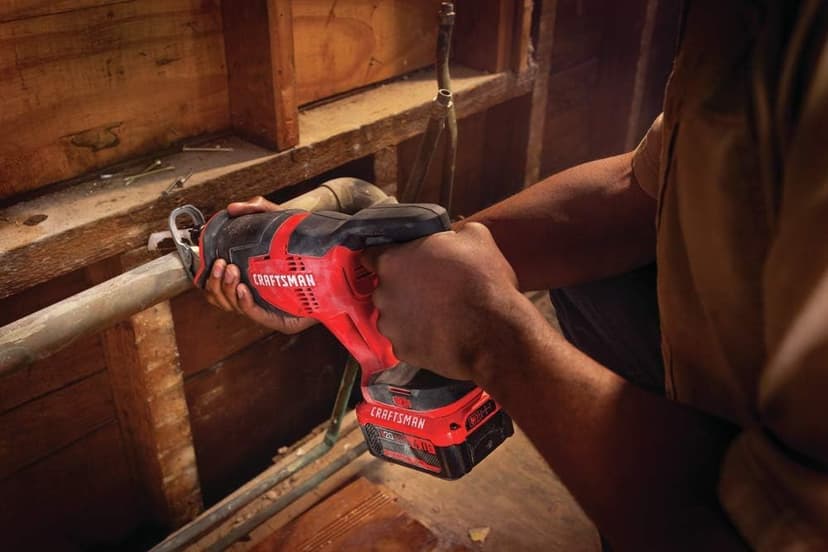 CRAFTSMAN V20 Cordless Reciprocating Saw Kit, 3,000 RPM, 14.5 inch, Battery and Charger Included (CMCS300M1)