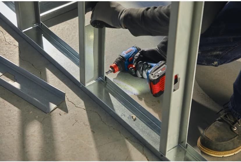 BOSCH GDX18V-1860CB15 18V Connected-Ready Two-In-One 1/4 In. and 1/2 In. Bit/Socket Impact Driver/Wrench Kit with (1) CORE18V 4 Ah Advanced Power Battery