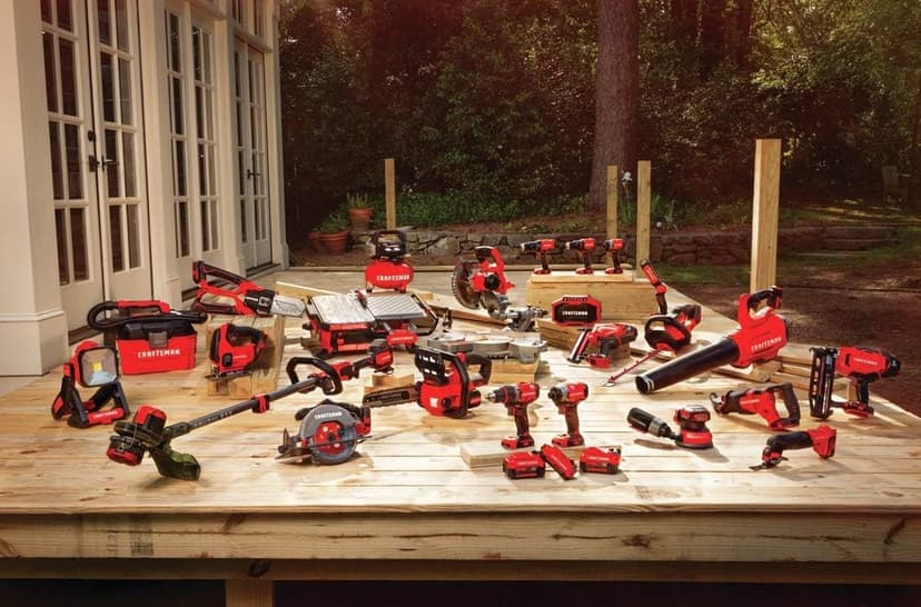 CRAFTSMAN V20 Cordless Reciprocating Saw Kit, 3,000 RPM, 14.5 inch, Battery and Charger Included (CMCS300M1)