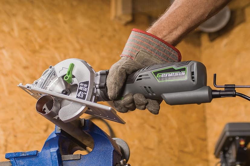 Genesis 5.8 Amp 4-3/4” Metal Cutting Circular Saw with Chip Collector and Metal Cutting Blade (GMCS547C)