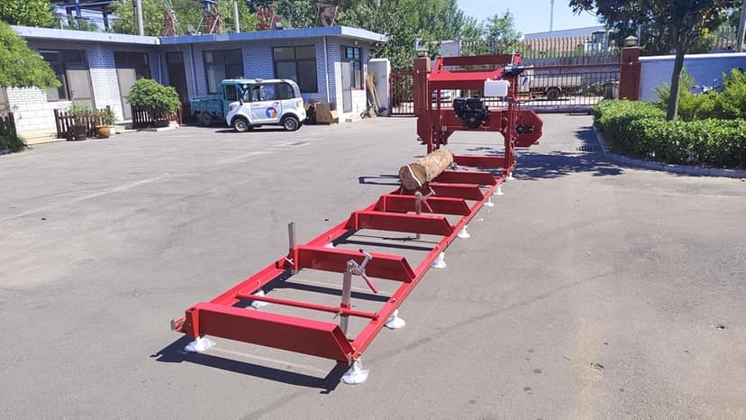 32″ Portable Sawmill, 15HP 420cc RATO Gasoline Engines with E-Start Band Saw, Adjustable Bed Leveling Feet, Red
