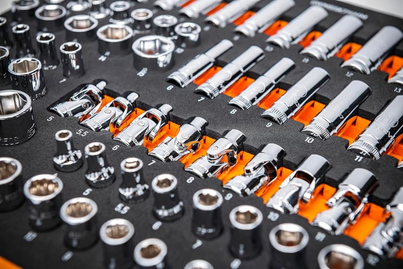 GEARWRENCH 89 Piece 1/4” Drive Master Metric Socket Set in Foam Storage Tray - GWMSSKT14MM