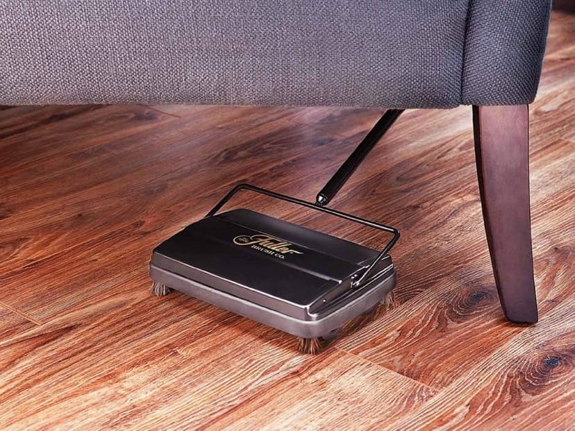 Fuller Brush 17027 Electrostatic Carpet & Floor Sweeper - 9" Cleaning Path - Lightweight - Ideal for Crumby Messes - Works On Carpets & Hard Floor Surfaces - Black