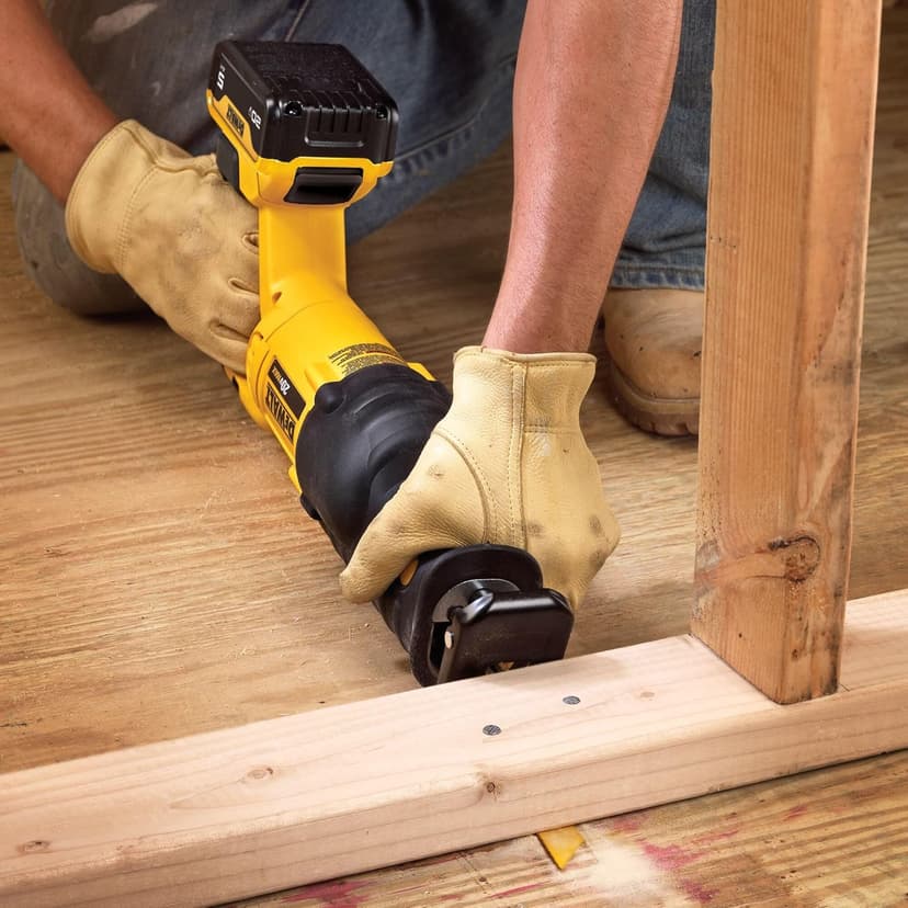 DEWALT 20V MAX* Cordless Reciprocating Saw, Battery and Charger Included (DCS380P1)