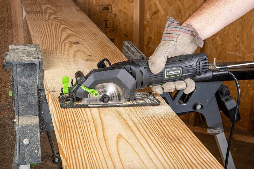 Genesis Mini Circular Saw 4.0 Amp 4-1/2" with 24T Carbide-Tipped Blade, Rip Guide, Vacuum Adapter, and Blade Wrench (GCS445SE)