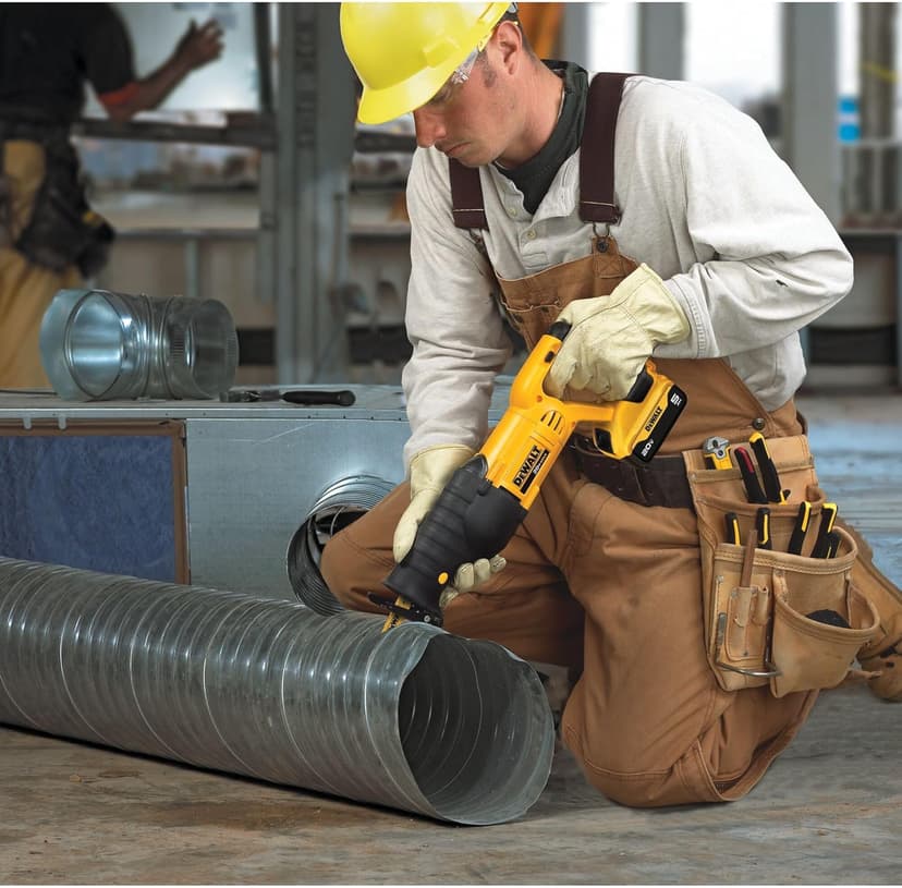 DEWALT 20V MAX* Cordless Reciprocating Saw, Battery and Charger Included (DCS380P1)