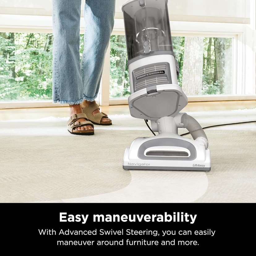 Shark | Upright Vacuum Cleaner | Navigator Lift-Away | Swivel Steering | HEPA Filter | Vacuum for Pet Hair | Crevice Tool & Dusting Brush Included | For Carpets & Hard Floors | White/Silver | NV356E