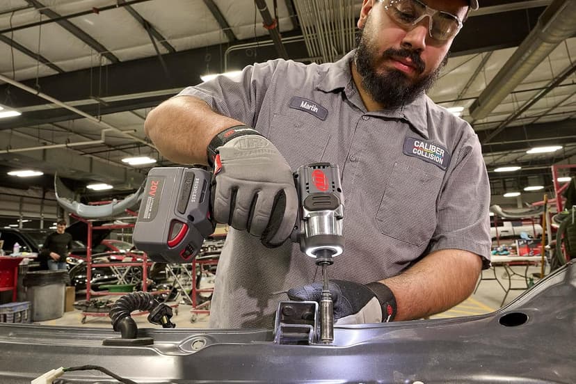 Ingersoll Rand W3111-K22 20V 1/4" Hex Cordless Impact Driver 2 Battery Kit, Mid-Torque, Compact, Pistol Grip