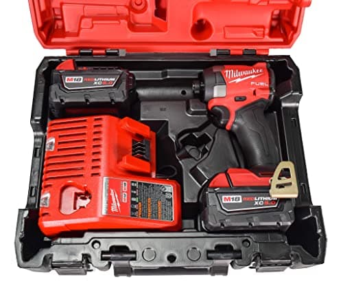 Milwaukee Electric - M18 Fuel. 1/4 HEX Impact Driver KIT