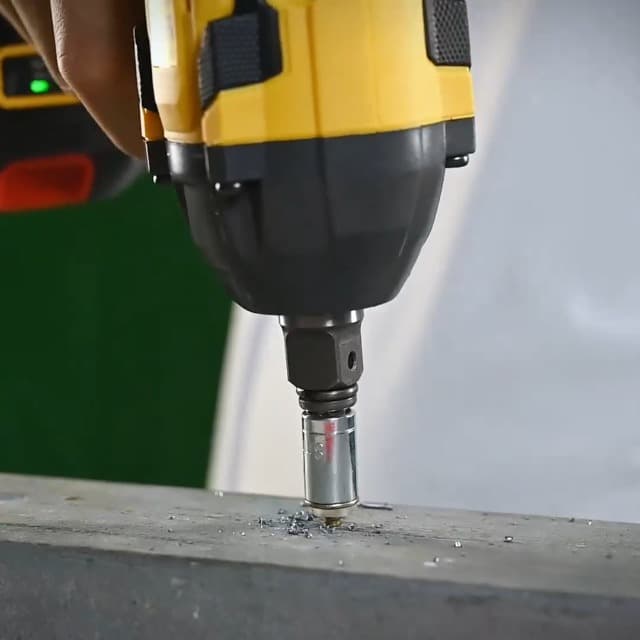 Cordless Impact Wrench, 21V Torque Power Impact Driver, 1/2" Power Impact Wrenches with 2 * 2.0Ah Batteries with 19 Accessories, Electric Impact Motor Variable Speeds for home installation (Blue)