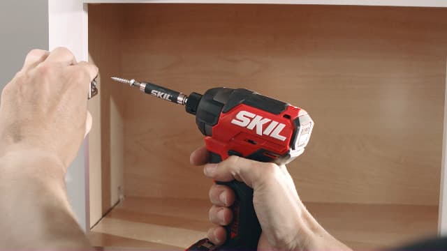 SKIL PWR CORE 12 Brushless 12V 1/4 In. Hex Compact Impact Driver Kit with 3-Speed & Halo Light & One-handed collet Including 2.0Ah Lithium Batteries and PWR JUMP Charger -ID6744A-10