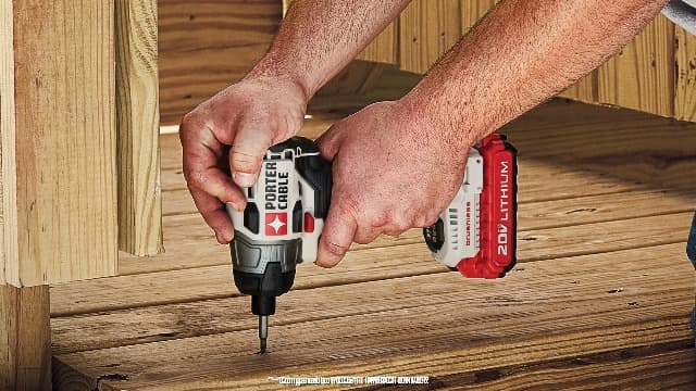 PORTER-CABLE 20V MAX Impact Driver, 1/4 Inch, 2,700 RPM, Battery and Charger Included (PCCK647LB)