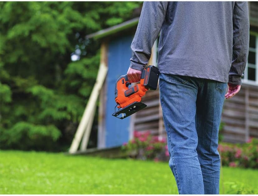 BLACK+DECKER 20V MAX* POWERCONNECT Cordless Jig Saw, Jigsaw Tool Only (BDCJS20B)