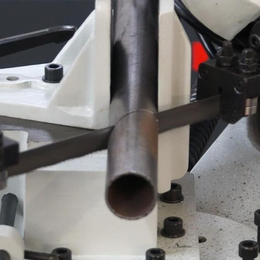 KAKA INDUSTRIAL Metal Band Saw | w/ 3 Blades Included | Horizontal Bandsaw,7 inch Round and 7 inch x 8.25 inch Rect Cut, 45-90° Swivel 1.5HP 115V/230V BS-712R