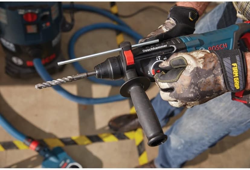 BOSCH GBH18V-26DK25 18V EC Brushless SDS-plus® Bulldog™ 1 In. Rotary Hammer Kit with (2) CORE18V 4 Ah Advanced Power Batteries