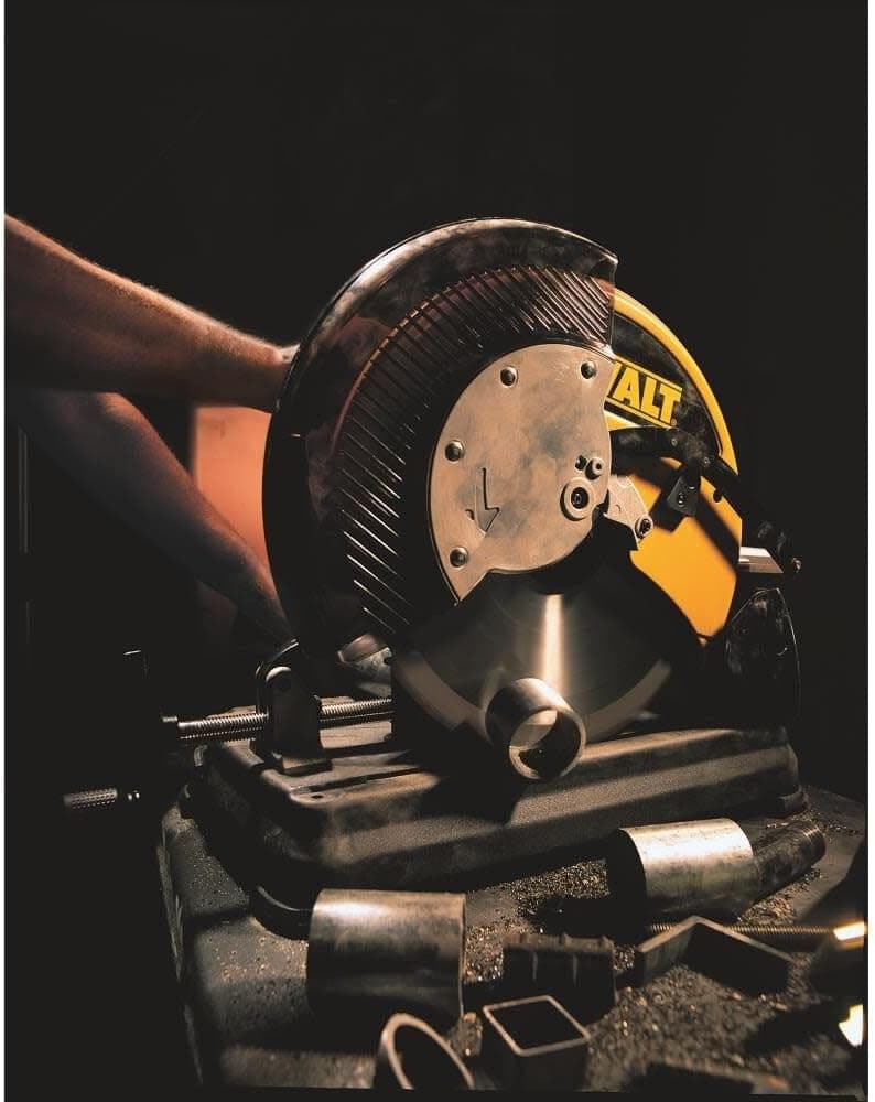 DEWALT Metal Cutting Saw, 14-Inch Steel Blade (DW872)