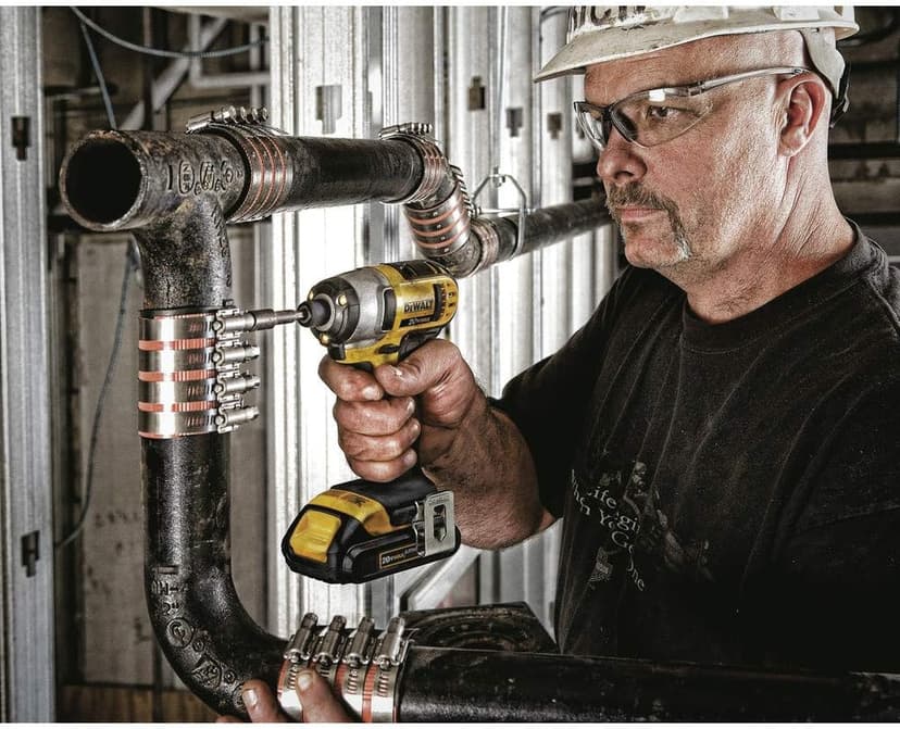 DEWALT 20V MAX Impact Driver Kit, 1/4-Inch, Battery and Charger Included (DCF885C1)