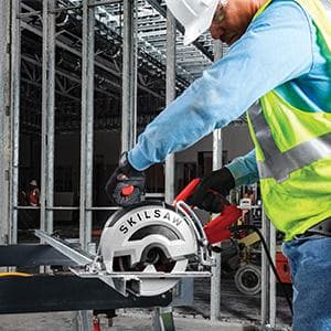 SKILSAW OUTLAW SPT78MMC-01 15 Amp 8 In. Worm Drive Metal Cutting Saw