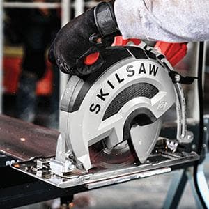 SKILSAW OUTLAW SPT78MMC-01 15 Amp 8 In. Worm Drive Metal Cutting Saw