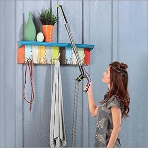 BISSELL 24613 Pet Hair Eraser Turbo Plus Lightweight Vacuum, Tangle-Free Brush Roll, Powerful Pet Hair Pick-up, SmartSeal Allergen System, Specialized Pet Tools, Easy Empty Dirt Tank