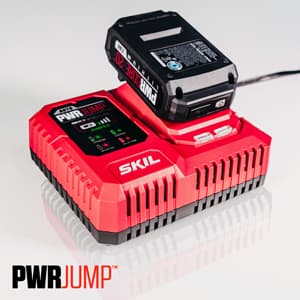 SKIL PWR CORE 20 Brushless 20V 6-1/2'' Circular Saw Kit, Includes 4.0 Ah Battery, PWR ASSIST UBS Adapter AND PWR JUMP Chargers - CR5413-1A