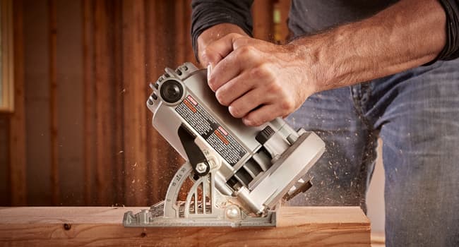 Skil 15 Amp 7-1/4 Inch Magnesium Left Blade Sidewinder Circular Saw Skilsaw - SPT67M8-01