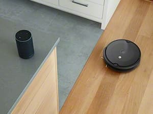 iRobot Roomba 692 Robot Vacuum - Wi-Fi Connectivity, Personalized Cleaning Recommendations, Works with Alexa, Good for Pet Hair, Carpets, Hard Floors, Self-Charging