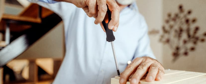 Tool Kit with Drill, Yougfin 20V Cordless Power Drill with 2 Batteries & Charger Drill Sets Combo Kit for Men 114 pcs Household Hand Tools for Home Apartment Dorm Repair