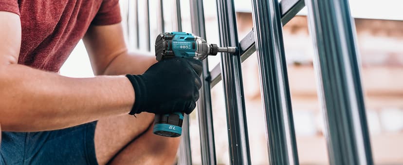 SEESII 16.8V Impact Driver Kit, 1/4" Hex Cordless Impact Driver Set & 2×2.0Ah Batteries, 150N.m Max Torque(1327 In-lbs) Brushless Power Impact Driver w/ 16Pcs Drill Bits, 0-3300RPM Variable Speed