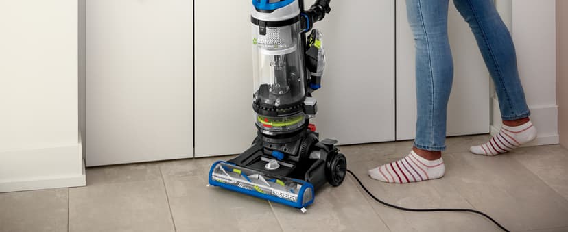 Bissell CleanView Swivel Rewind Pet Reach Vacuum Cleaner, with Quick Release Wand, Swivel Steering and Automatic Cord Rewind, 3197A (Color May Vary)