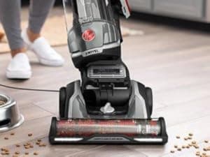 Hoover High Performance Swivel XL Vacuum Cleaner, Bagless Upright Vacuum, HEPA Media Filtration, MaxLife System, WindTunnel Technology, Corded Vacuum Cleaners for Home Use