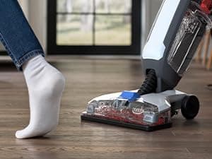 Hoover PowerDash Pet Hard Floor Cleaner Machine, Lightweight Floor Cleaning Machine, Floor Scrubber with Spin Scrub Brushes, Fast Drying System, Ideal for Hardwood, Vinyl, Tile, Laminate and More